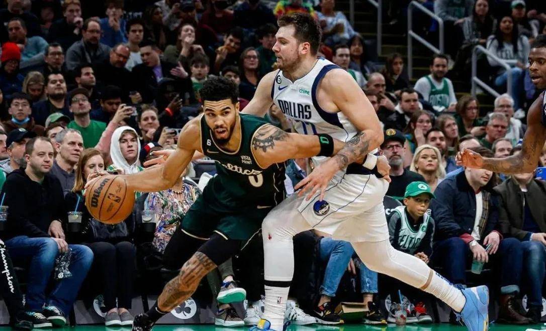 关于塔图姆新星领先优势明显表现突出，快船前途光明！引发球迷热议的信息-九游中国站