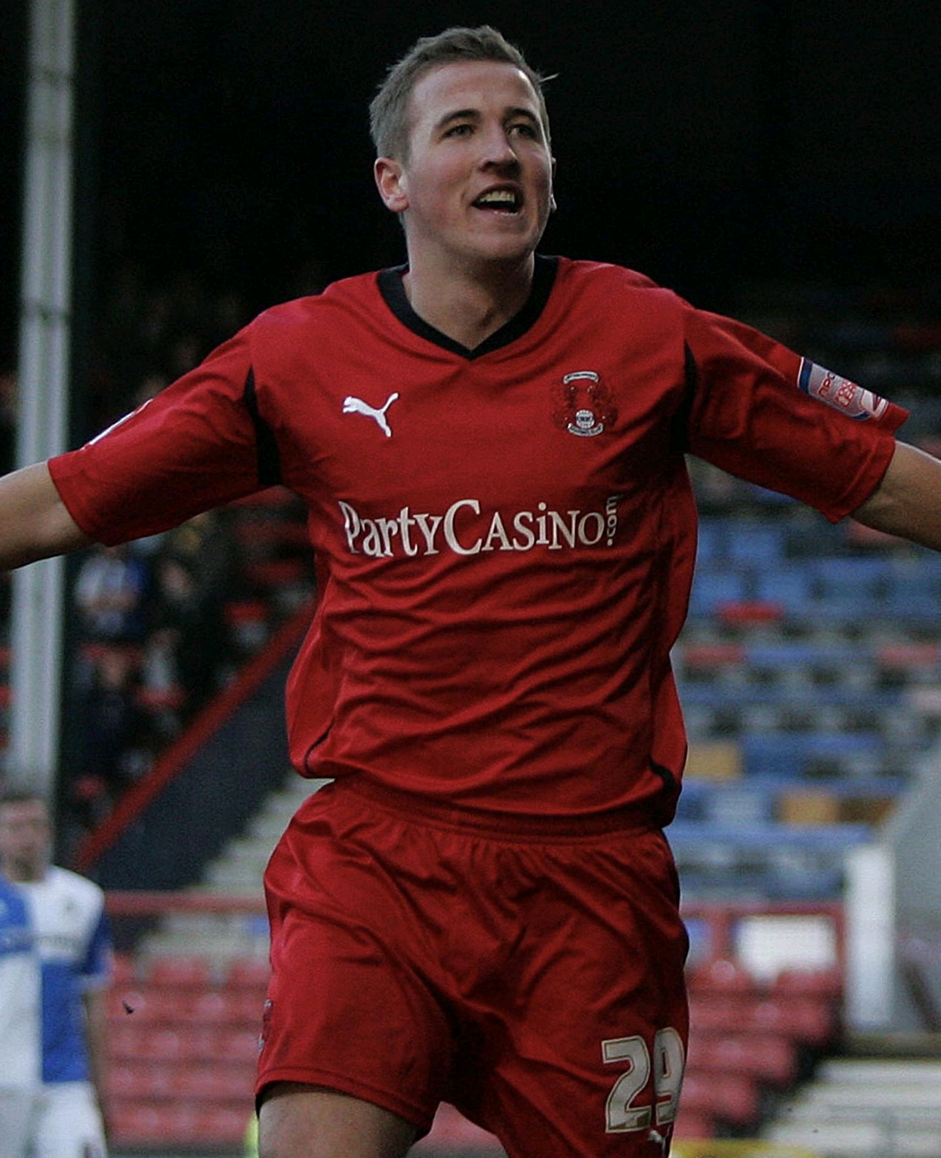 包含利物浦不断突破！，凯恩连续五场比赛得分超过表现优异气势如虹延续的词条-九游官方平台